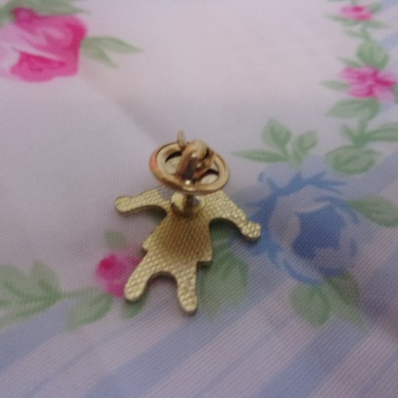 Vintage Little Orphan Annie Tack Pin - Picture 3 of 4